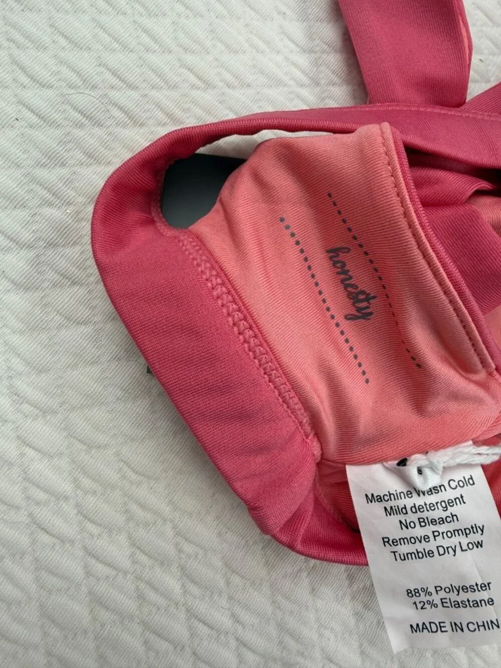 Girls Honesty Sports Bra Pink NWT Size Large ( 12 - 14  ) NWT $32